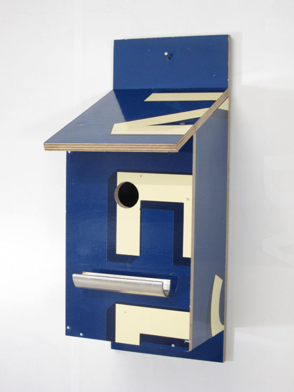 Billbirdhouse Creme & Blue recycle design
