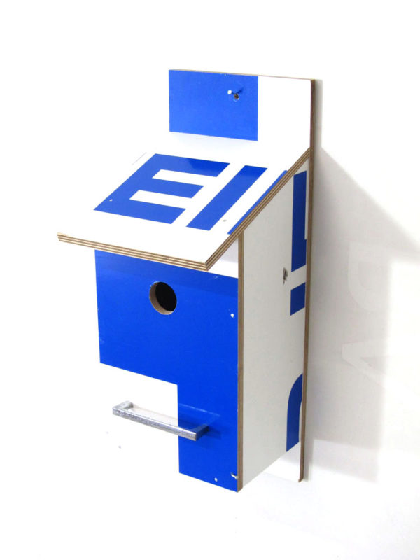 Billbirdhouse White & Blue recycle design