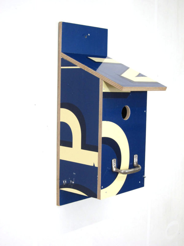 Billbirdhouse Blue & Creme recycle design