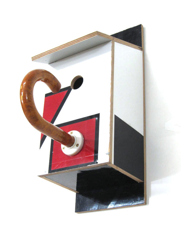 Billbirdhouse Black, Red & White recycle design